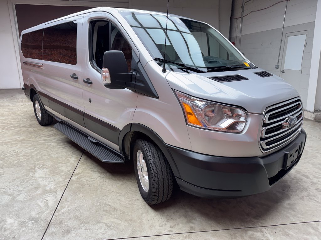 Certified 2019 Ford Transit 350 XLT RWD image 7