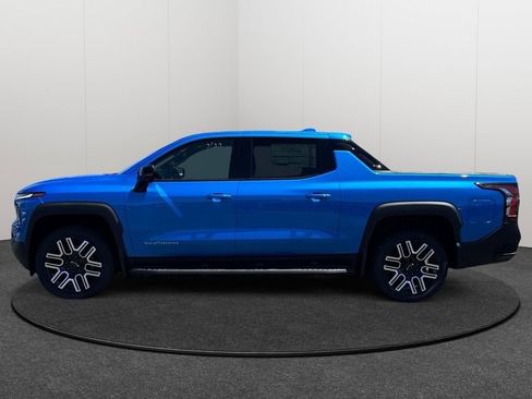 New 2026 Chevrolet Silverado EV LT image 2