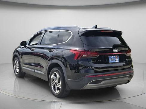 Used 2023 Hyundai Santa Fe SEL w/ Winter Weather Package FWD image 4