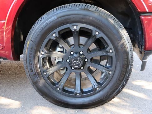 Used 2019 Ford F150 Lariat w/ Equipment Group 502A Luxury image 44