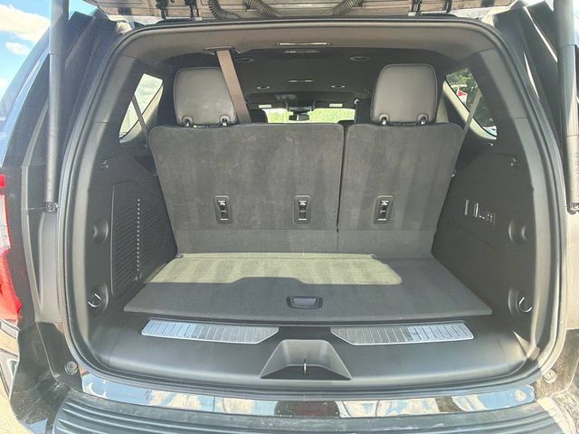Used 2025 GMC Yukon Denali AWD/4WD image 18