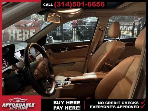 Used 2011 Mercedes-Benz C 300 4MATIC Sedan image 9
