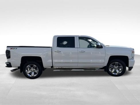 Used 2016 Chevrolet Silverado 1500 LTZ Z71 w/ LTZ Plus Package AWD/4WD image 6