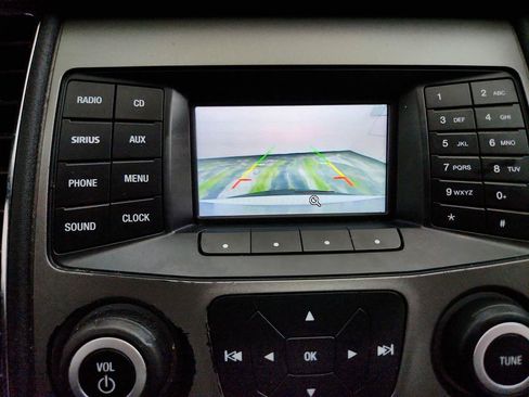 Used 2018 Ford Taurus Police Interceptor AWD image 17