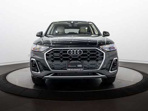 Certified 2023 Audi Q5 2.0T Premium Plus w/ Premium Plus Package AWD/4WD image 20
