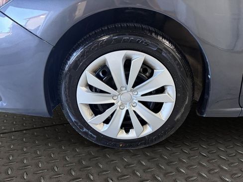 Used 2018 Subaru Impreza 2.0i AWD/4WD image 23