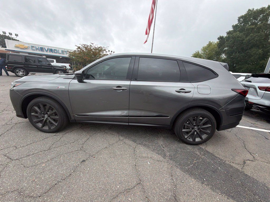 Used 2025 Acura MDX A-Spec AWD/4WD image 5