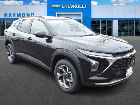 New 2026 Chevrolet Trax LT w/ Driver Confidence Package image 11