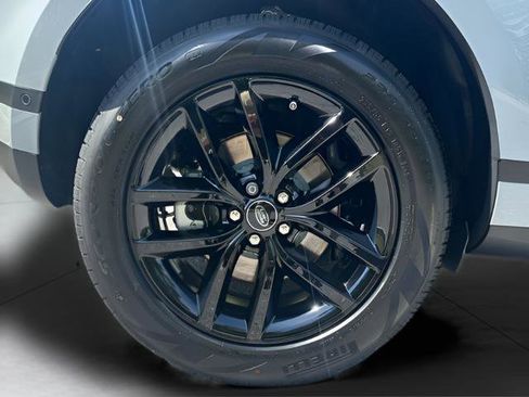 Certified 2026 Land Rover Range Rover Evoque S image 12