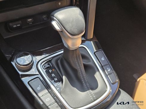 Certified 2024 Kia Seltos EX FWD image 24