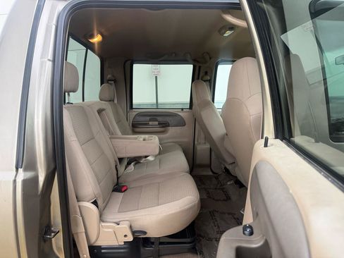 Used 2004 Ford F350 King Ranch AWD/4WD image 32