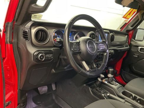 Certified 2021 Jeep Wrangler Unlimited Sport AWD/4WD image 17