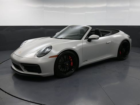 Certified 2024 Porsche 911 Carrera 4 GTS image 33