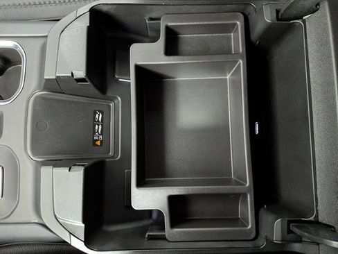 Used 2024 GMC Sierra 1500 Denali w/ Denali Reserve Package image 26