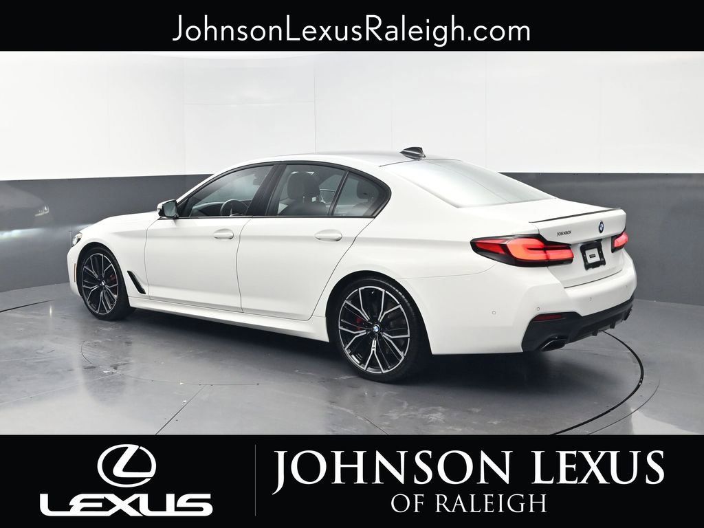 Used 2021 BMW 530i w/ M Sport Package RWD image 7