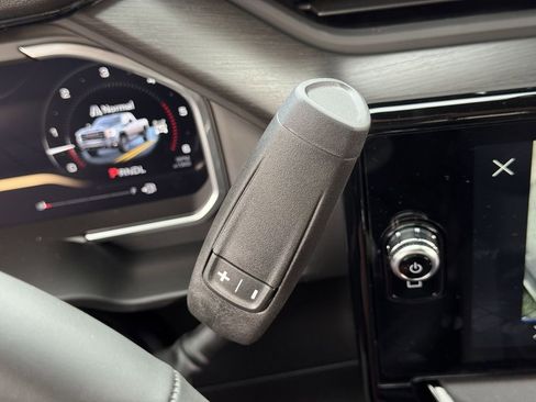 New 2026 GMC Sierra 2500 AT4 w/ AT4 Premium Plus Package image 18