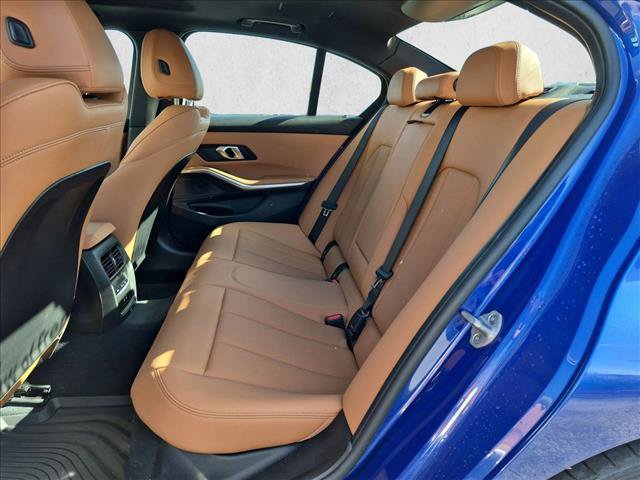 Used 2026 BMW 330i xDrive Sedan w/ M Sport Package AWD/4WD image 15