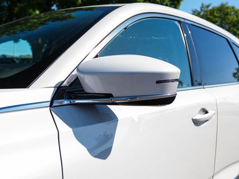 Certified 2023 Acura MDX SH-AWD w/ Technology Package image 15