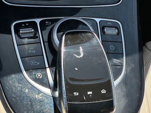Used 2017 Mercedes-Benz E 300 image 19