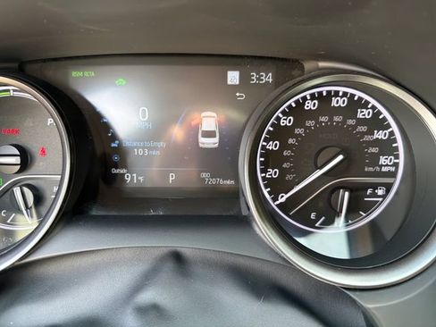Used 2023 Toyota Camry XSE w/ Cold Weather Package FWD image 19