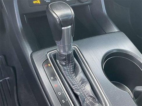 Used 2022 Honda Civic EX image 7