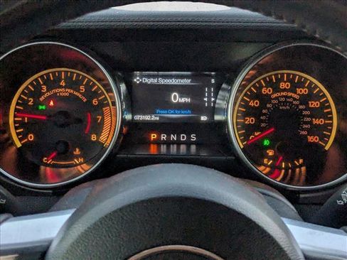 Used 2021 Ford Mustang Premium image 3