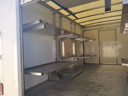Used 2022 Ford E-350 and Econoline 350 Super Duty w/ Power Windows & Locks Group RWD image 5
