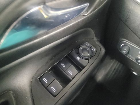 Used 2022 Chevrolet Equinox LT image 27