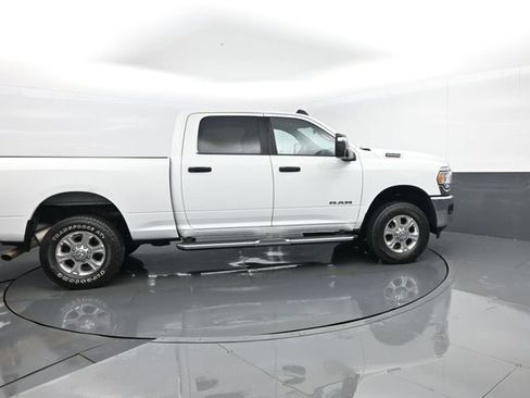 Used 2024 RAM 2500 Big Horn AWD/4WD image 4