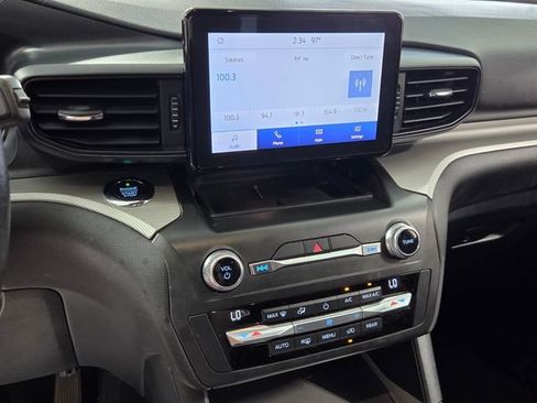 Used 2020 Ford Explorer XLT RWD image 21