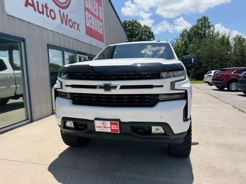 Used 2020 Chevrolet Silverado 1500 RST AWD/4WD image 33
