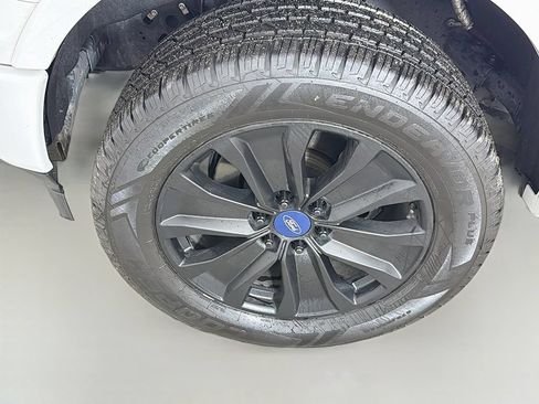 Used 2019 Ford F150 XLT w/ Equipment Group 302A Luxury AWD/4WD image 17