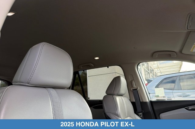 Certified 2025 Honda Pilot EX-L image 21