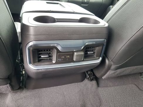 Used 2022 GMC Sierra 1500 Denali w/ Denali Premium Package AWD/4WD image 16