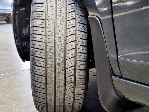 Used 2013 Volkswagen GTI Driver's Edition image 39