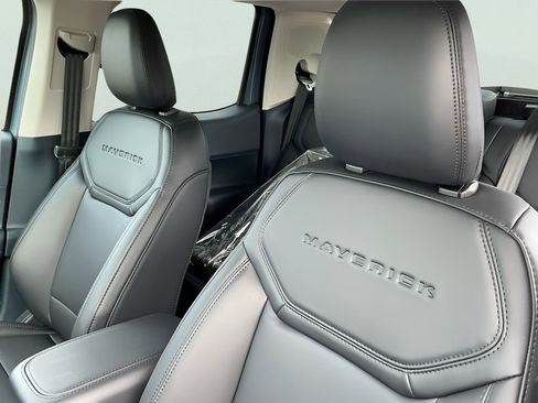 New 2026 Ford Maverick Lariat w/ Black Appearance Package AWD/4WD image 23