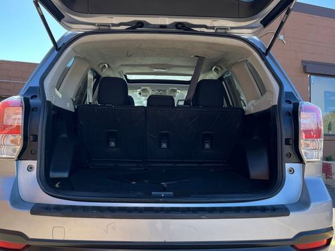 Used 2017 Subaru Forester 2.5i Premium image 22