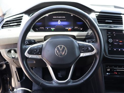 Used 2022 Volkswagen Tiguan SE FWD image 20