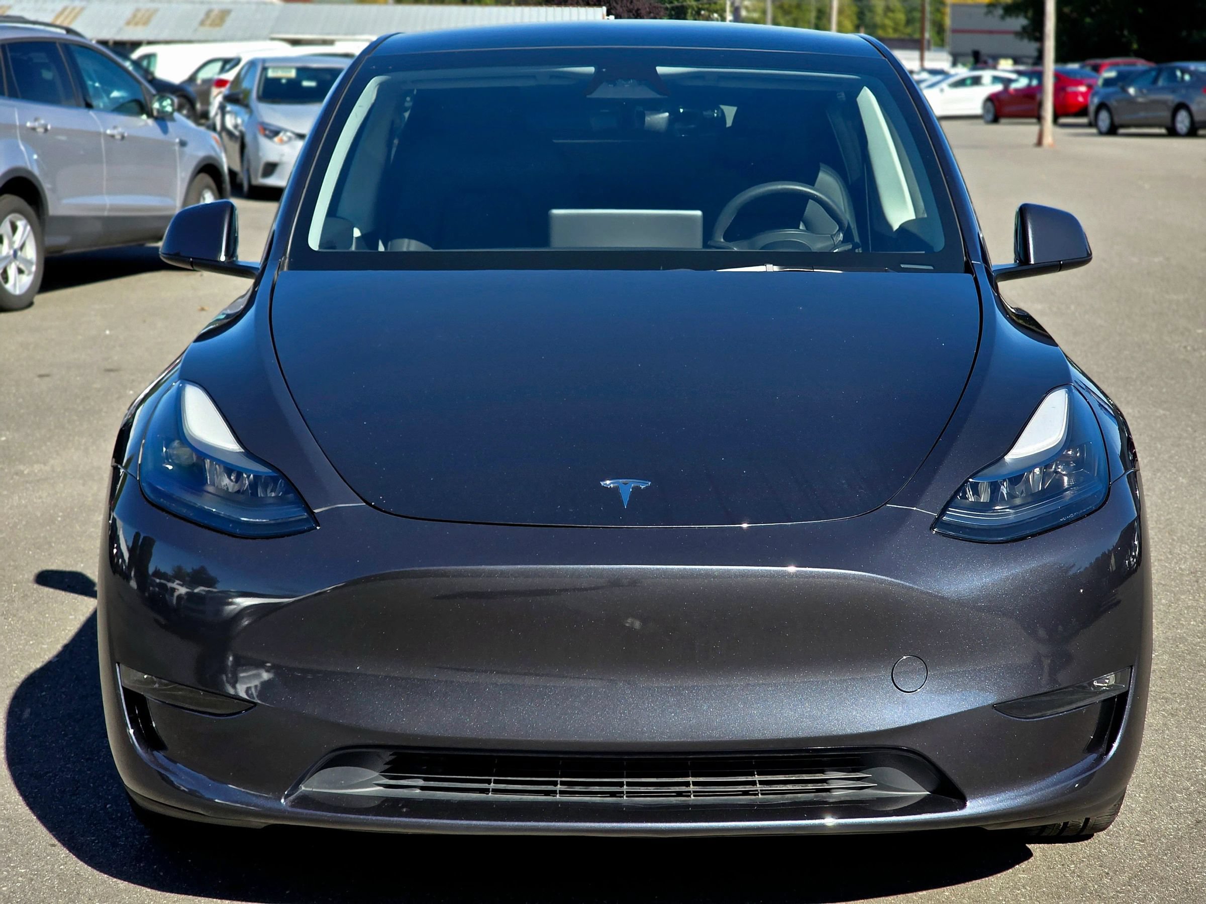 Used 2024 Tesla Model Y Long Range AWD/4WD image 4