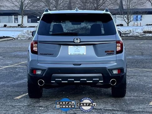 Certified 2025 Honda Passport TrailSport image 6