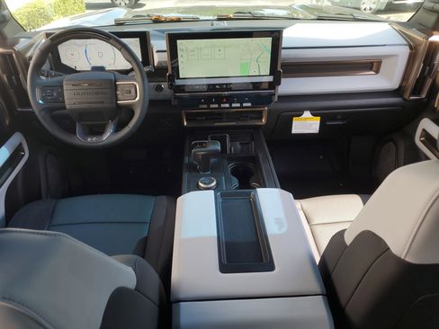 New 2025 GMC Hummer EV 3X w/ Battery Pack, 24 Module Pack image 15