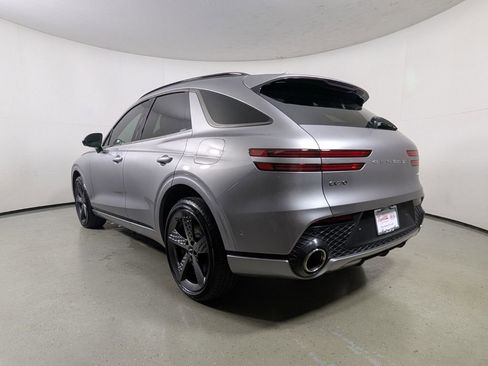 Used 2023 Genesis GV70 2.5T w/ Sport Prestige Package image 5