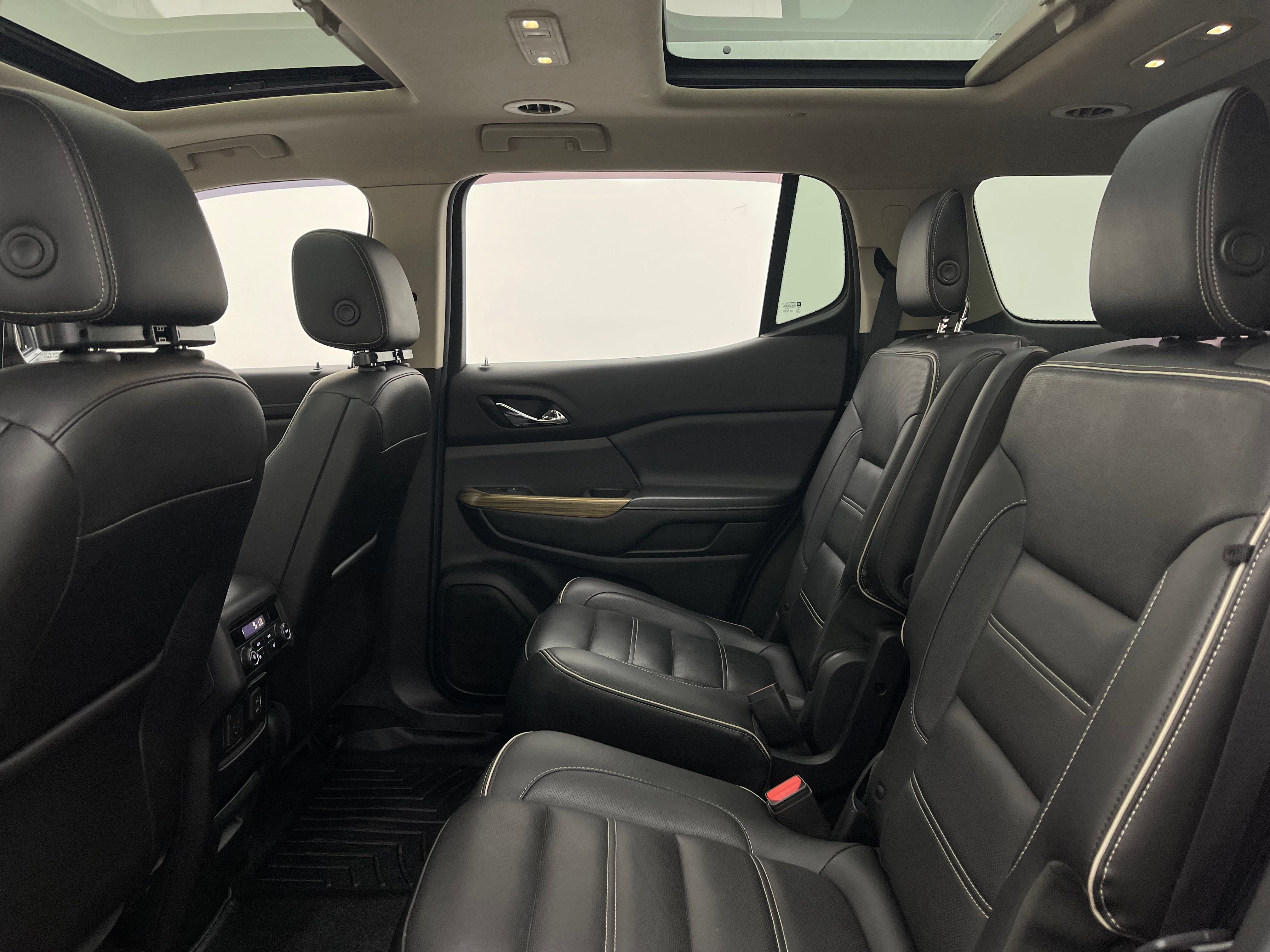 Used 2019 GMC Acadia Denali w/ Technology Package AWD/4WD image 41