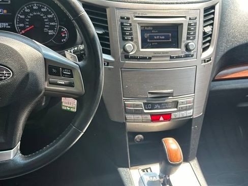 Used 2014 Subaru Outback 3.6R Limited w/ Moonroof Package AWD/4WD image 29