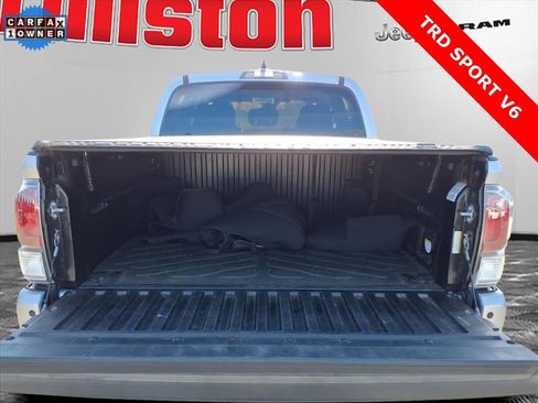 Used 2021 Toyota Tacoma TRD Sport image 6