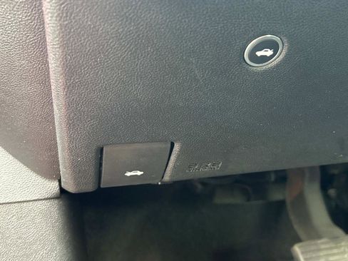 Used 2013 Dodge Dart SXT w/ Popular Equipment Group image 23