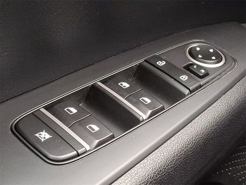 Used 2022 Kia Forte LXS image 23