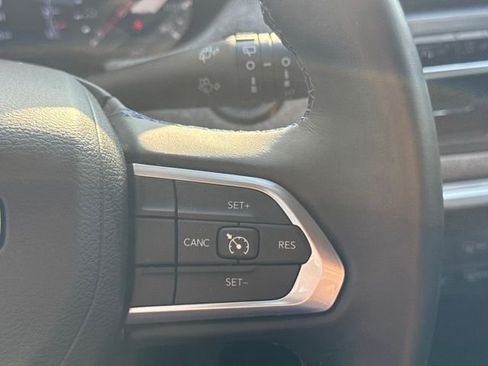Used 2022 Jeep Compass Latitude w/ Convenience Group AWD/4WD image 24