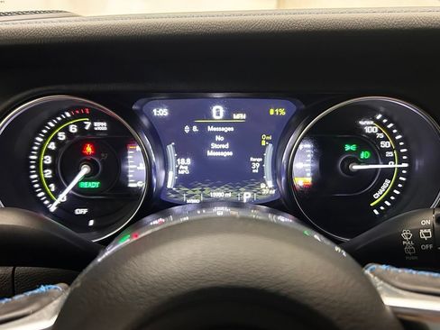 Used 2023 Jeep Wrangler Unlimited Rubicon 4xe w/ Cold Weather Group AWD/4WD image 20