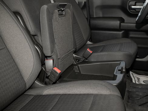 Used 2023 Chevrolet Silverado 1500 Custom image 40